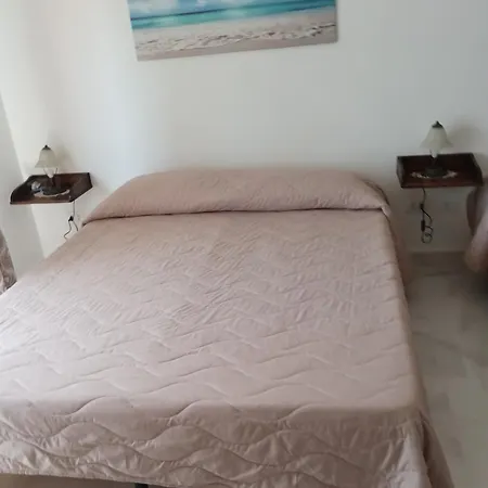 לינה וארוחת בוקר Al Chiaro Di Luna