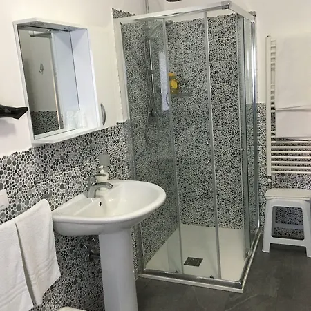 Al Chiaro Di Luna לינה וארוחת בוקר טאורמינה