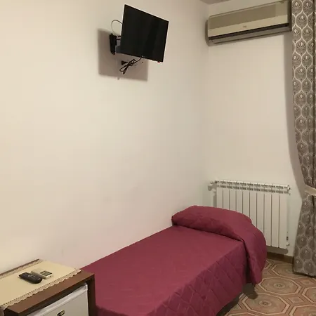 לינה וארוחת בוקר Al Chiaro Di Luna