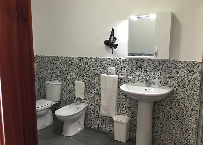 Al Chiaro Di Luna B&B 3*