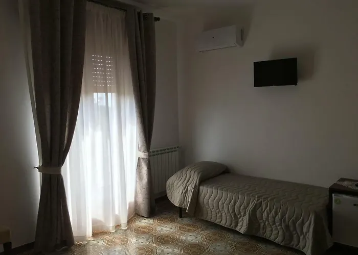 B&B Al Chiaro Di Luna 타오르미나